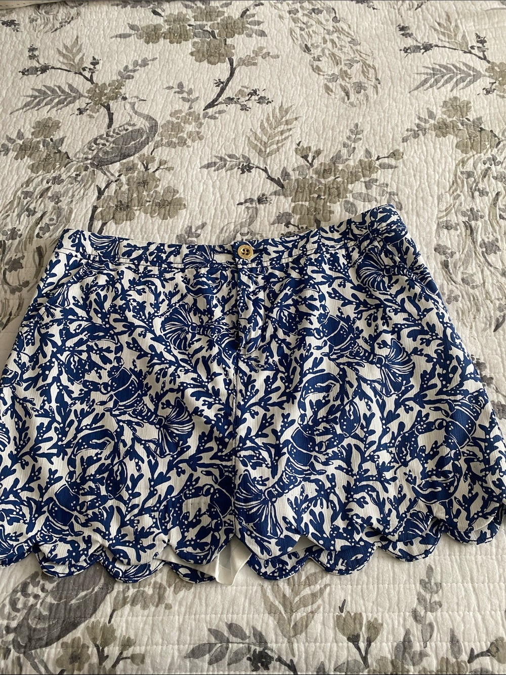 Lilly Pulitzer Blue and White Scallop Edge Skort